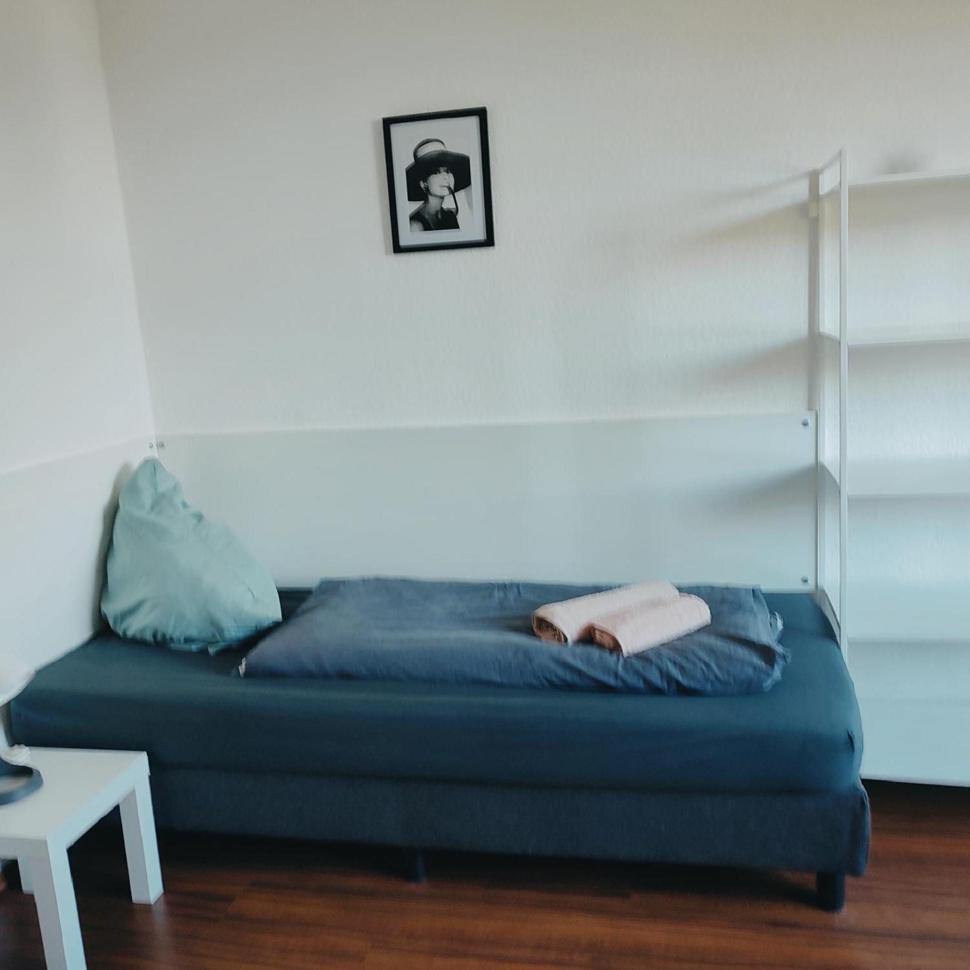 Ferienwohnung Monteurwohnung Messewohnung Duisburg Sued Grenze Duesseldorf 6 Personen ภายนอก รูปภาพ